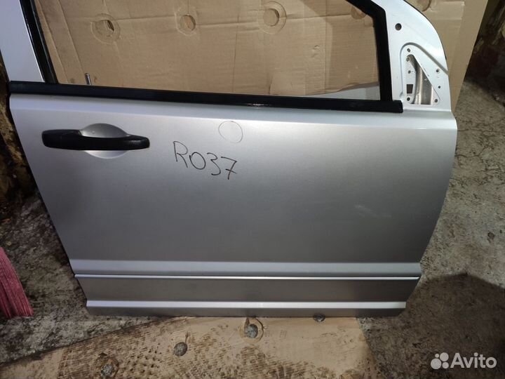 Дверь передняя правая Додж Калибр Dodge Caliber