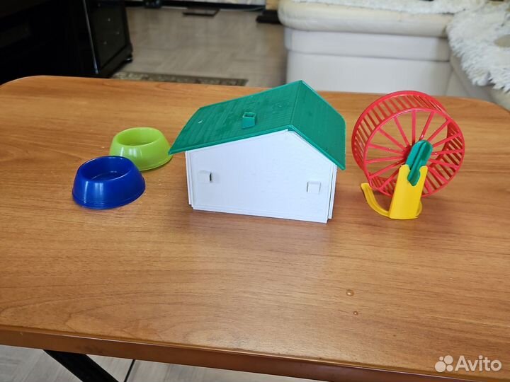 Домик,колесо,пойка для хомяка