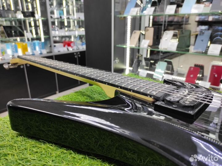 Электрогитара Schecter SGR Avenger