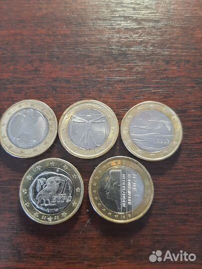 Монеты 5 шт. 1 евро биметал