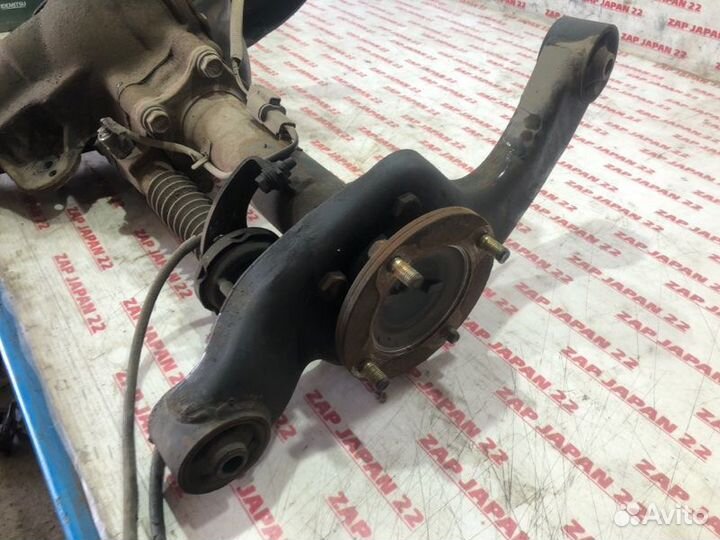 Редуктор передний Mitsubishi Delica PE8W 4M40 1997