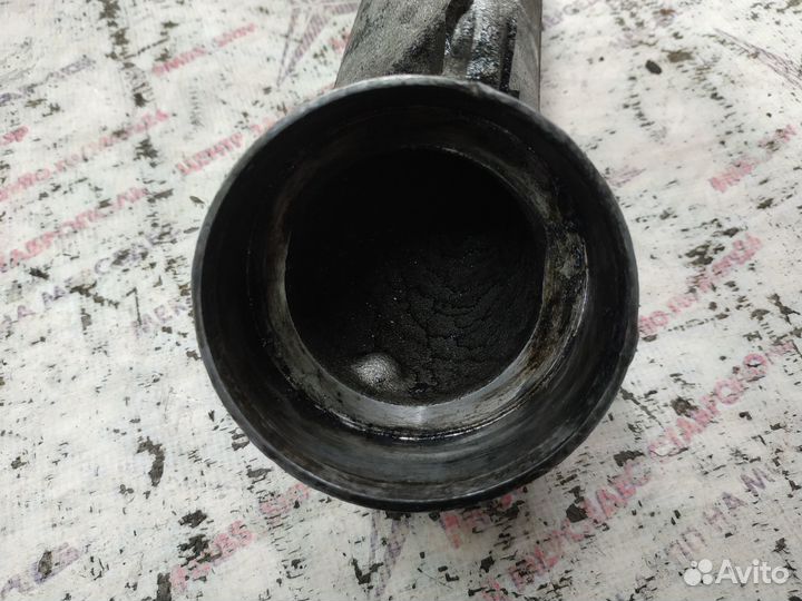 Патрубок интеркулера правый om628 Mercedes