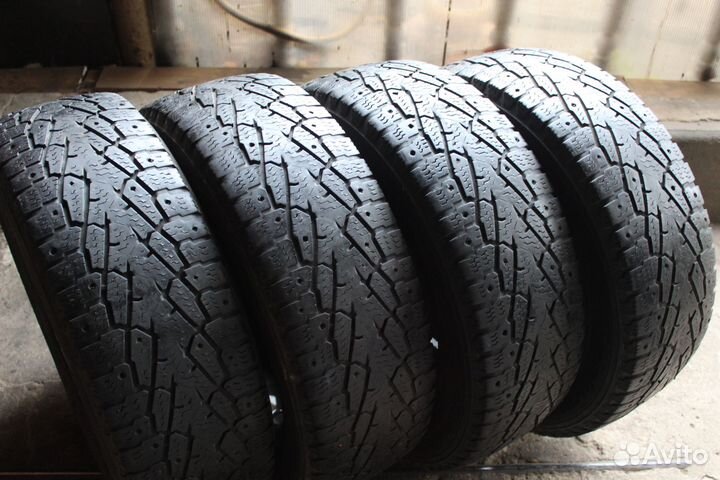 Nokian Tyres Hakkapeliitta C3 205/65 R16C 107R