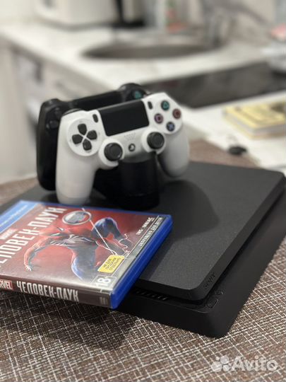 Sony playstation 4 PS4