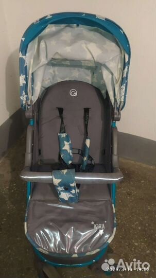 Прогулочная коляска