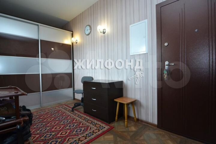 Коттедж 198,5 м² на участке 9,5 сот.