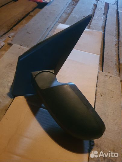 Зеркало Ford Fusion