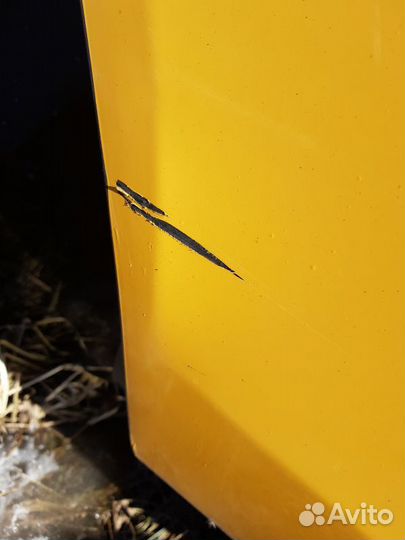 Дверь задняя правая Nissan Almera G15 1.6 k4m