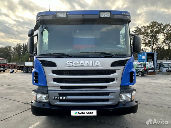 Автобетоносмеситель Scania P400, 2012
