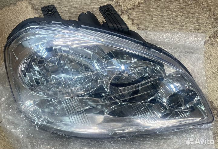 Фара правая Chevrolet- Lacetti 2003-2013 901803DCR