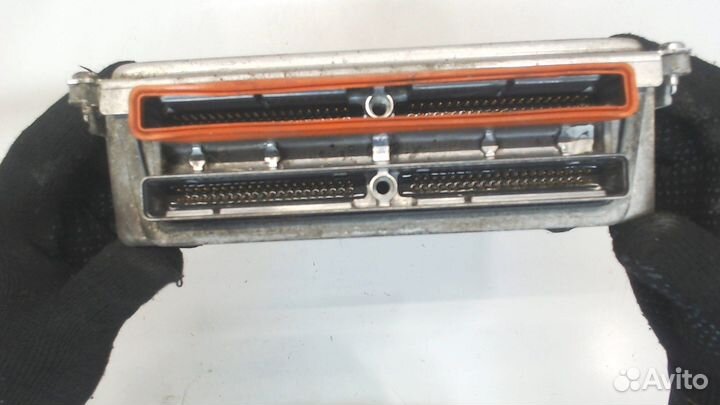 Блок управления двигателем Cadillac Escalade 2, 20