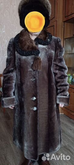 Мутоновая шуба размер 48-50