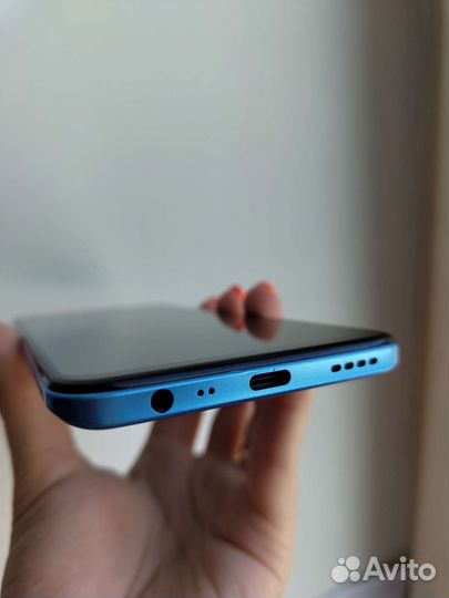 Смартфон Realme 8 pro 6/128