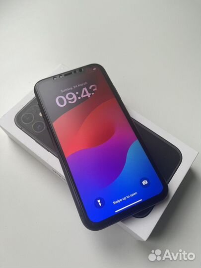 iPhone 11, 64 ГБ