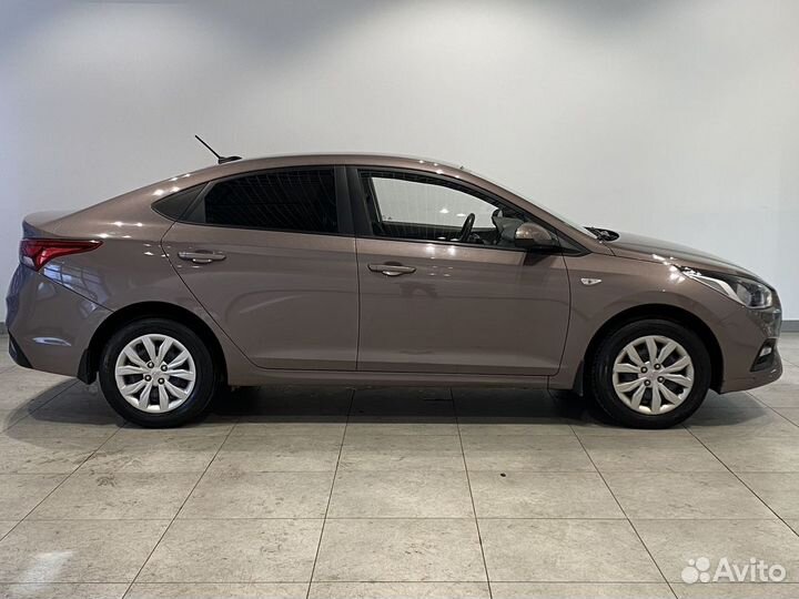 Hyundai Solaris 1.6 AT, 2018, 65 143 км