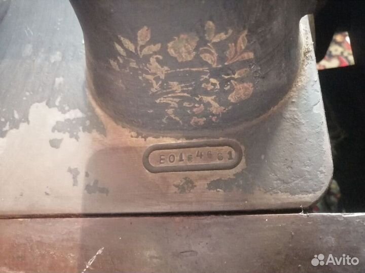 Швейная машина Zinger