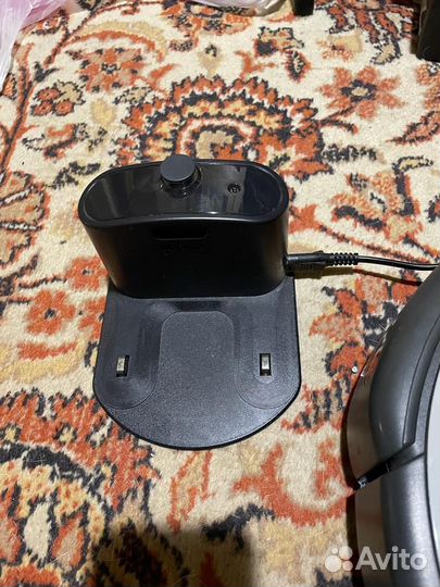 Робот-пылесос iRobot Roomba 698