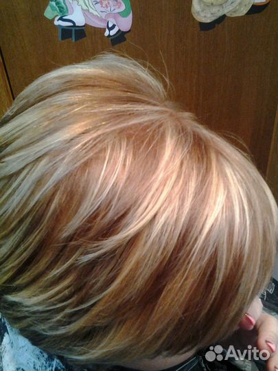 Стрижка, окрашивание. Парикмахер