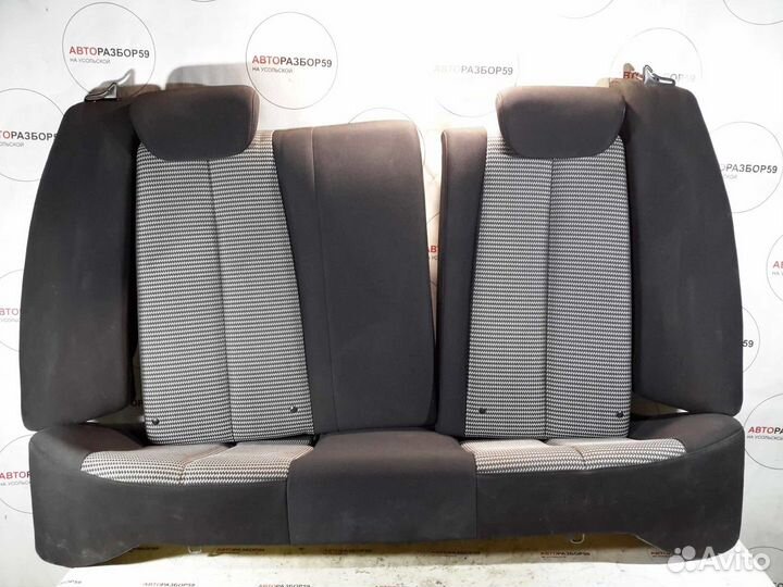 Сиденье заднее Hyundai Elantra HD