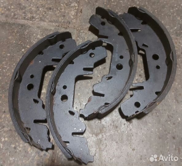 Додж,Крайслер. колодки 4шт