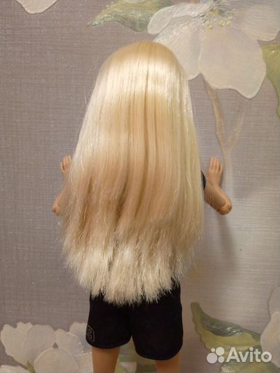 Барби футболистка