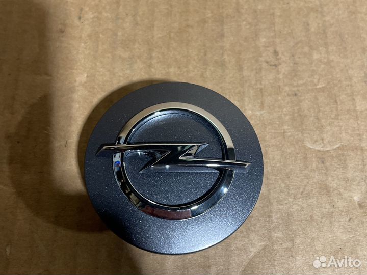 Колпачок литого диска Opel