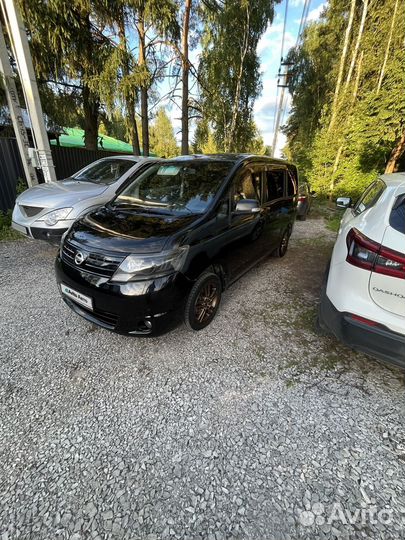 Nissan Serena 2.0 CVT, 2010, 416 000 км