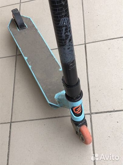 Продаю трюковой самокат