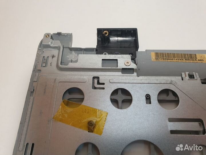 Топкейс Acer E5-571G, дефект