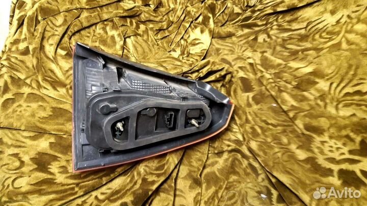 Фонарь задний логан