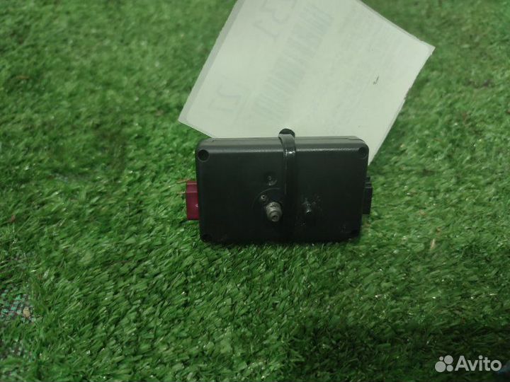 Антенна Bmw 320D F30 N47D20C 2014