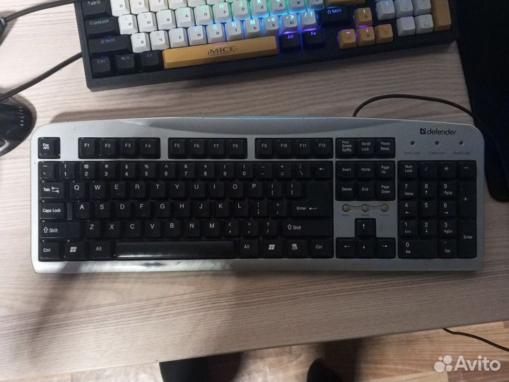 Клавиатура PS/2
