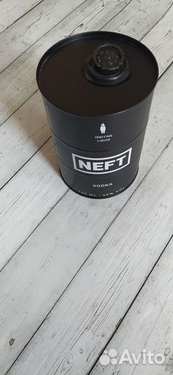 Банка нефть пустая