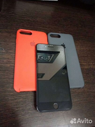 iPhone 8 Plus, 64 ГБ