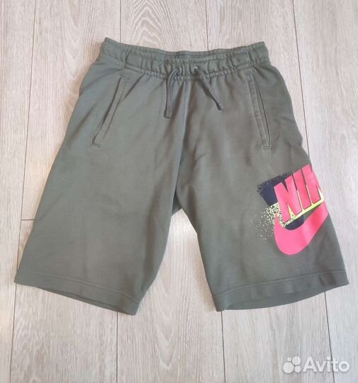 Шорты Nike