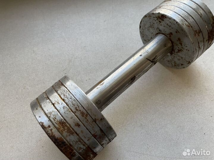 Гантель ретро