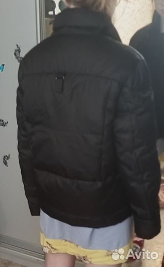 Куртка демисезонная 42 размер