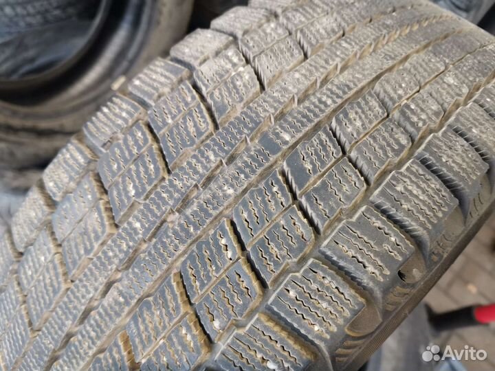 Maxxis Arctic Trekker SP03 205/60 R16