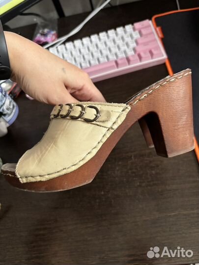 Винтажные босоножки