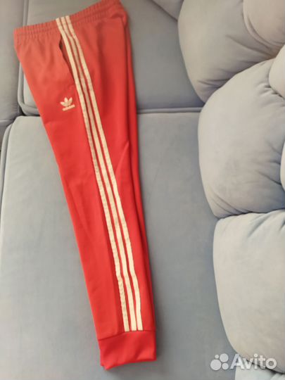 Спортивные штаны adidas sst