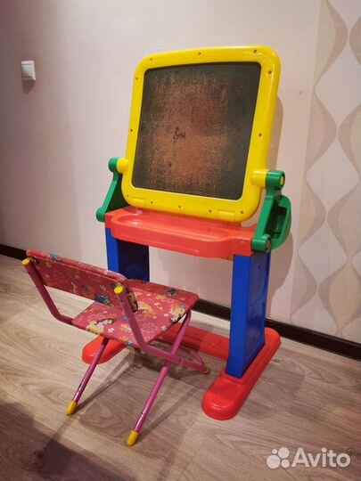 Детский столик и стульчик трансформер