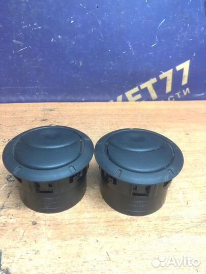 Дефлектор торпеды Renault Logan 1 седан 1.6 2008