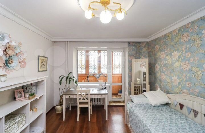 3-к. квартира, 96 м², 2/9 эт.