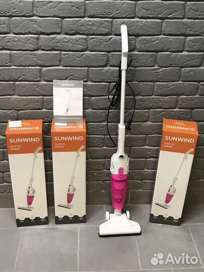 Пылесос новый вертикальный