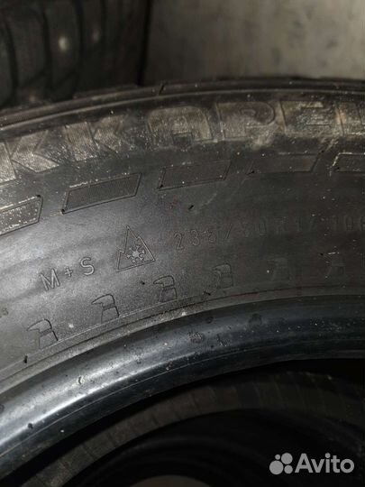Nokian Tyres Hakkapeliitta 7 235/60 R17