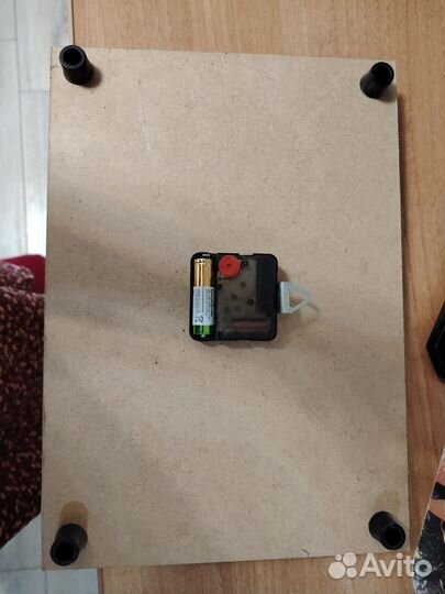 Часы настенные