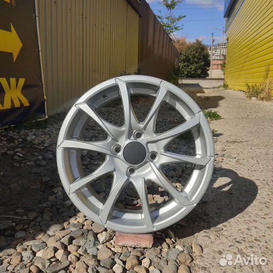 Литые диски r15 4x100 46 54,1