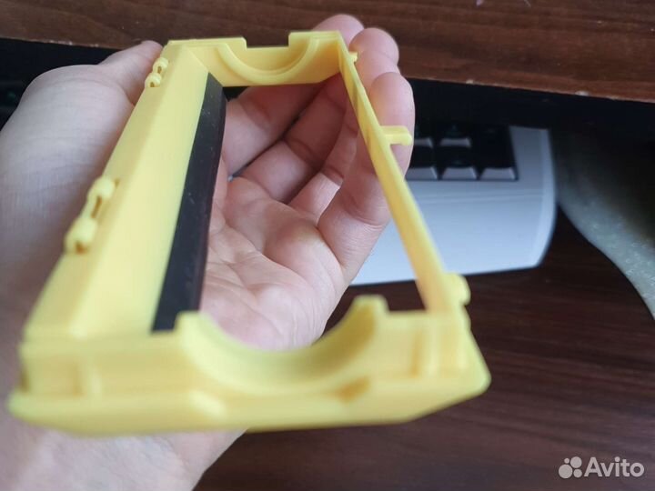 Крышка от робота-пылесоса