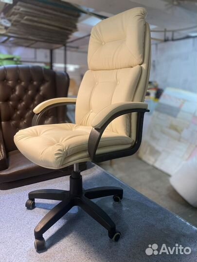 Компьютерное кресло