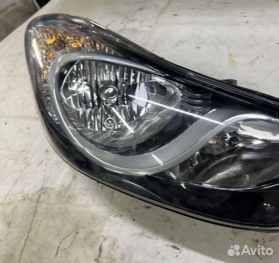 Фара правая hyundai avante elantra md